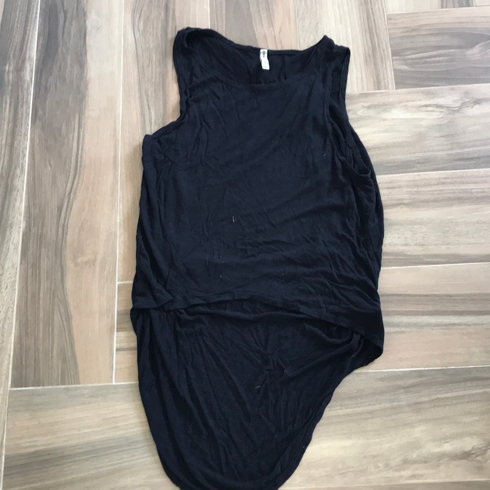 LF Emma & Sam tank with cut out back